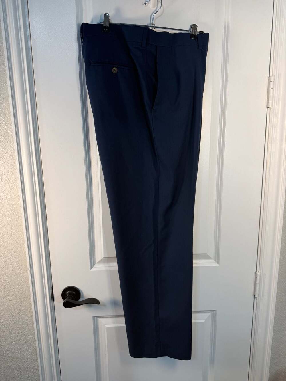 Haggar Premium Comfort Dress Pant Classic Fit Navy 36x30